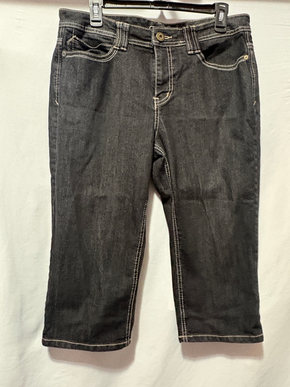 cleo Black Cropped Ankle Jeans